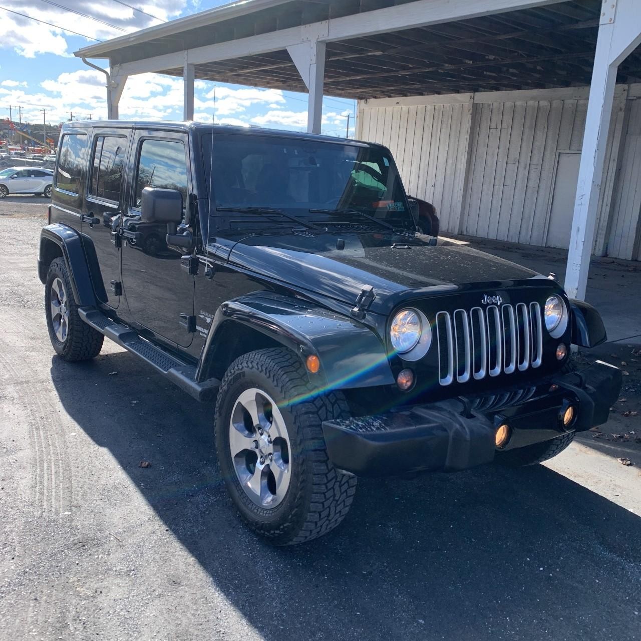 Jeep Wrangler Unlimited Vehicle Full-screen Gallery Image 7