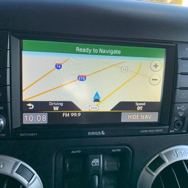 Jeep Wrangler Unlimited Vehicle Full-screen Gallery Image 16