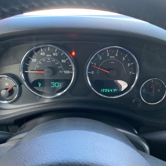 Jeep Wrangler Unlimited Vehicle Full-screen Gallery Image 17