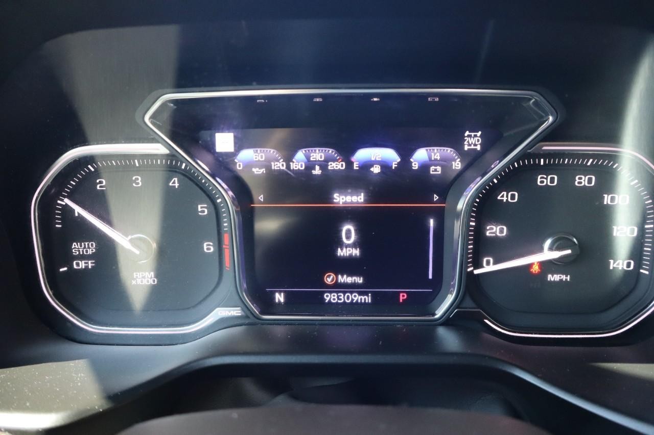GMC Yukon Vehicle Full-screen Gallery Image 15