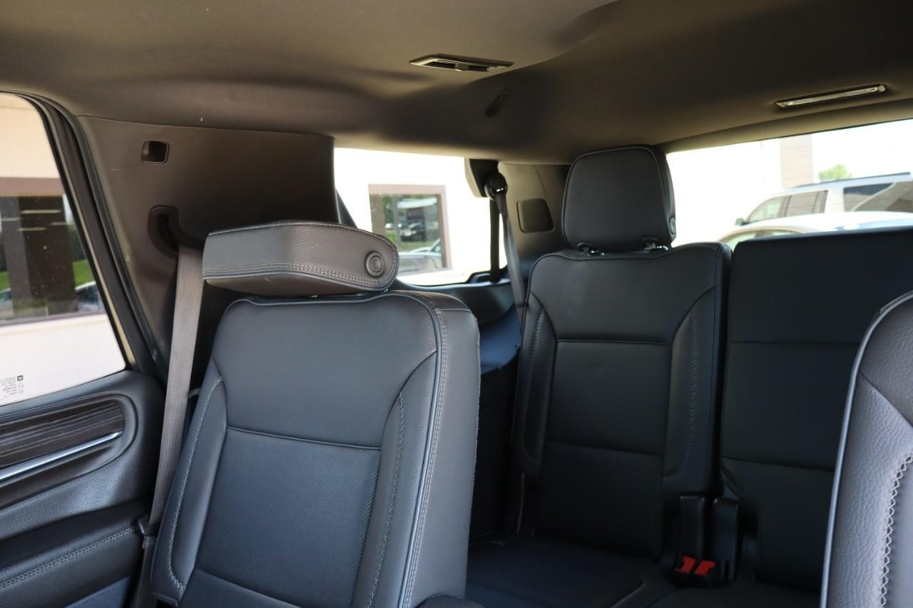 GMC Yukon Vehicle Full-screen Gallery Image 21