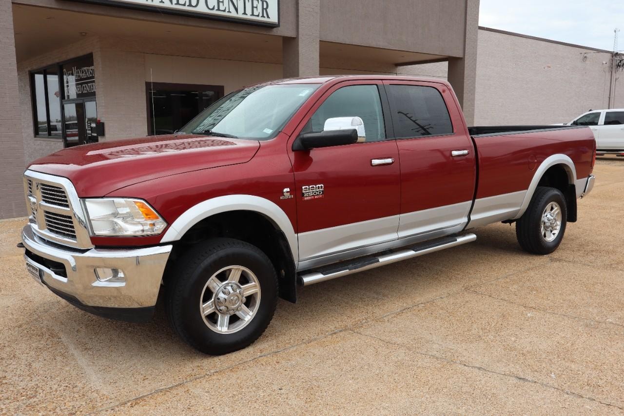 Ram 2500 Vehicle Full-screen Gallery Image 2