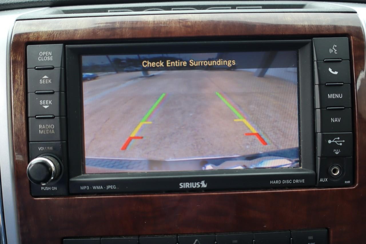 Ram 2500 Vehicle Full-screen Gallery Image 17