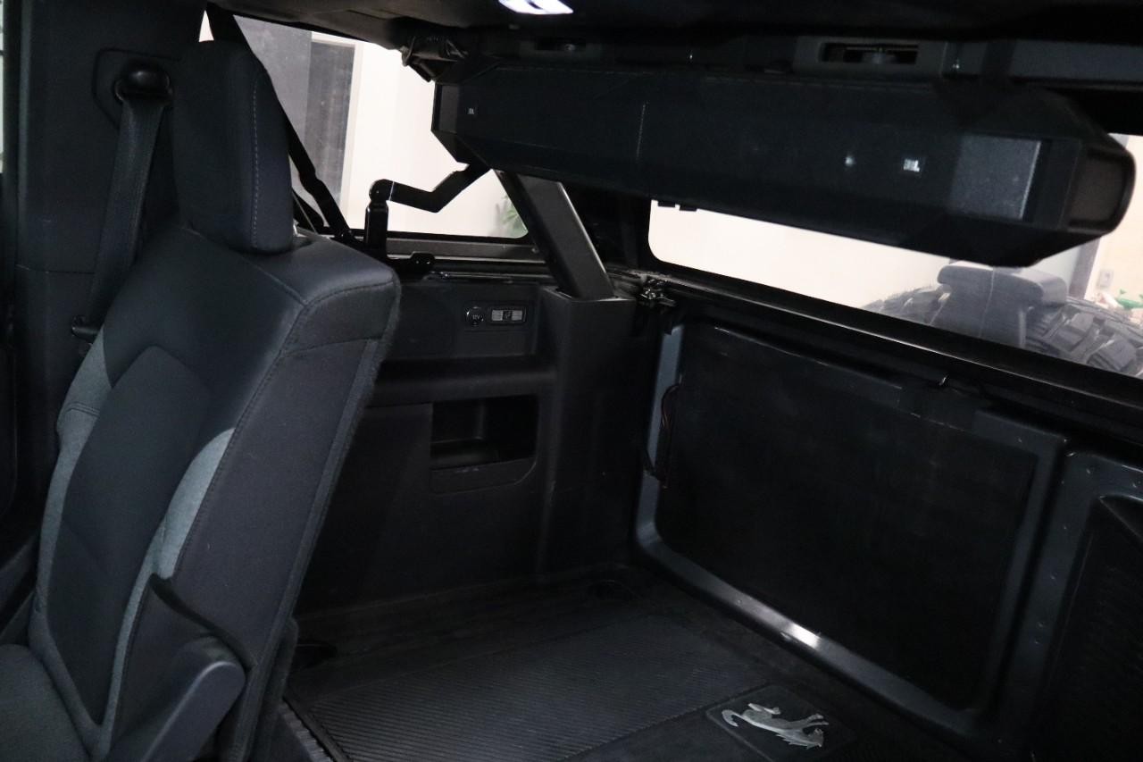 Ford Bronco Vehicle Full-screen Gallery Image 20
