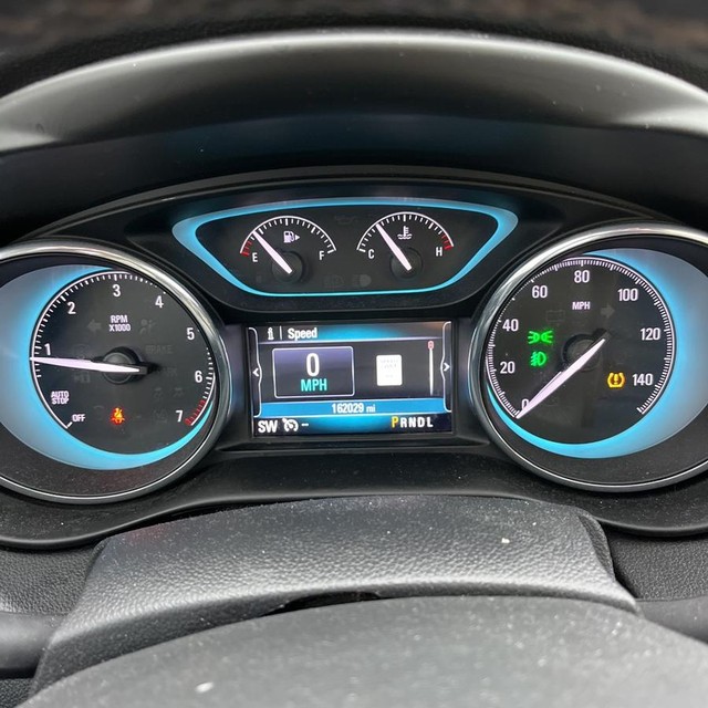 Buick Envision Vehicle Full-screen Gallery Image 18