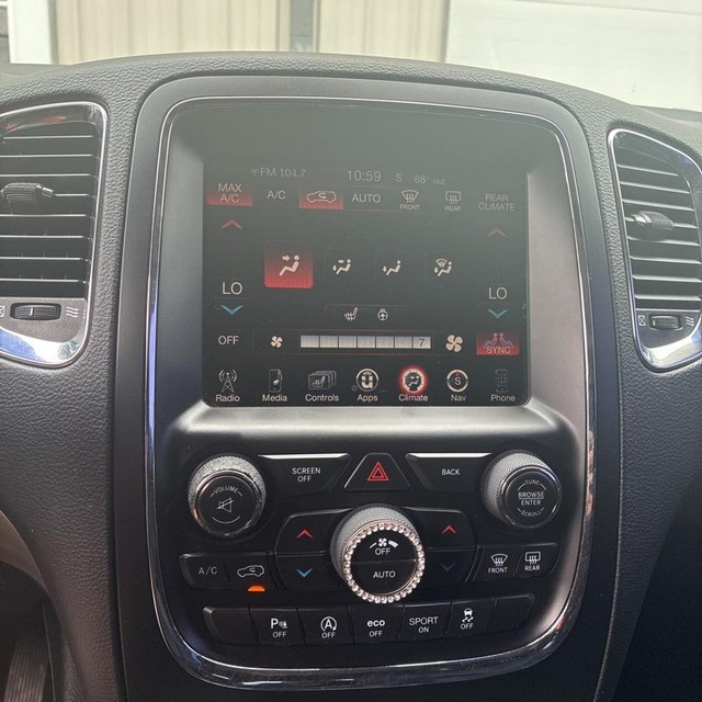 Dodge Durango Vehicle Full-screen Gallery Image 19