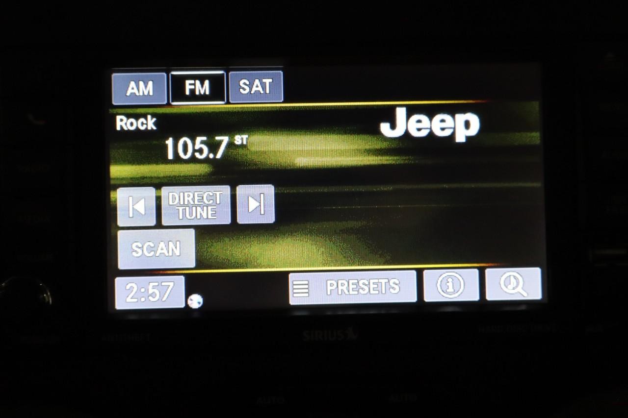 Jeep Wrangler Unlimited Vehicle Full-screen Gallery Image 14