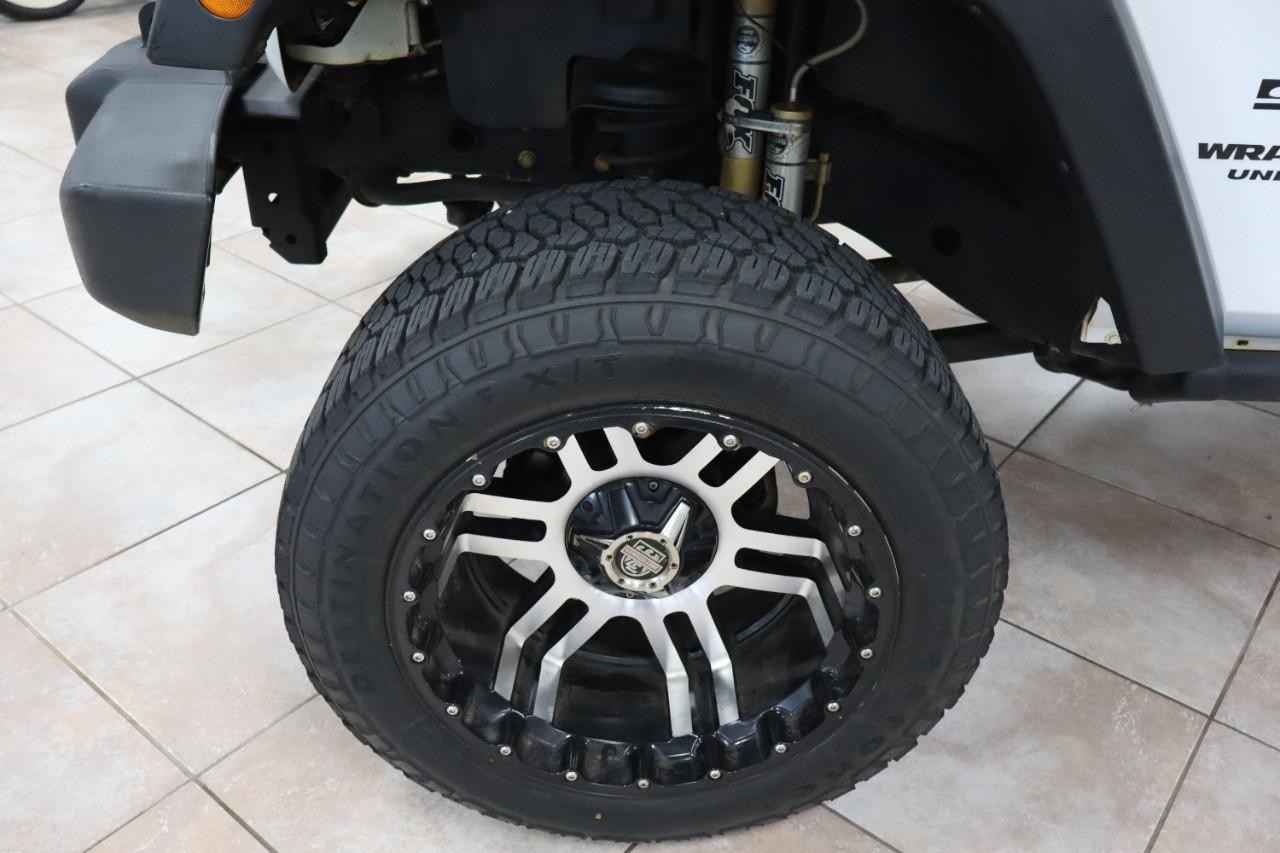 Jeep Wrangler Unlimited Vehicle Full-screen Gallery Image 27