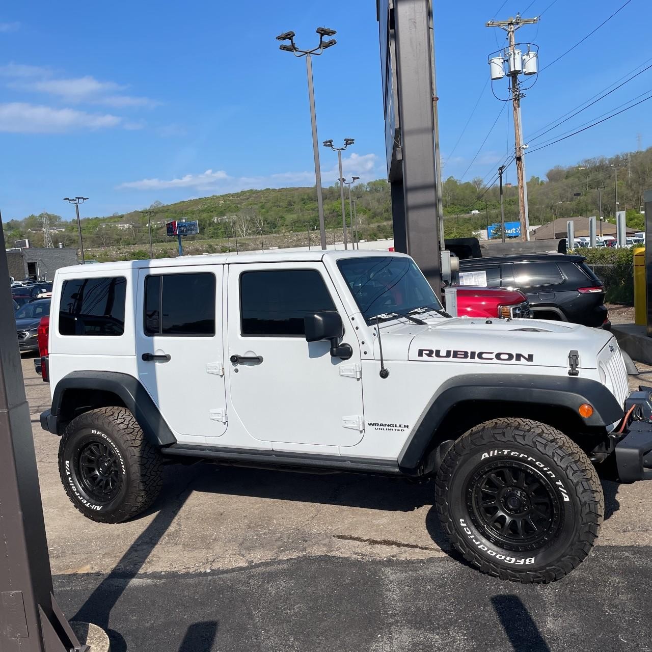 Jeep Wrangler Unlimited Vehicle Full-screen Gallery Image 6