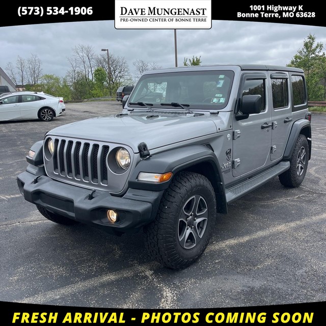 more details - jeep wrangler unlimited