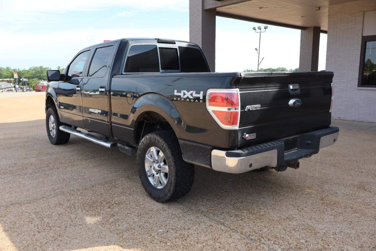 Ford F-150 Vehicle Full-screen Gallery Image 4