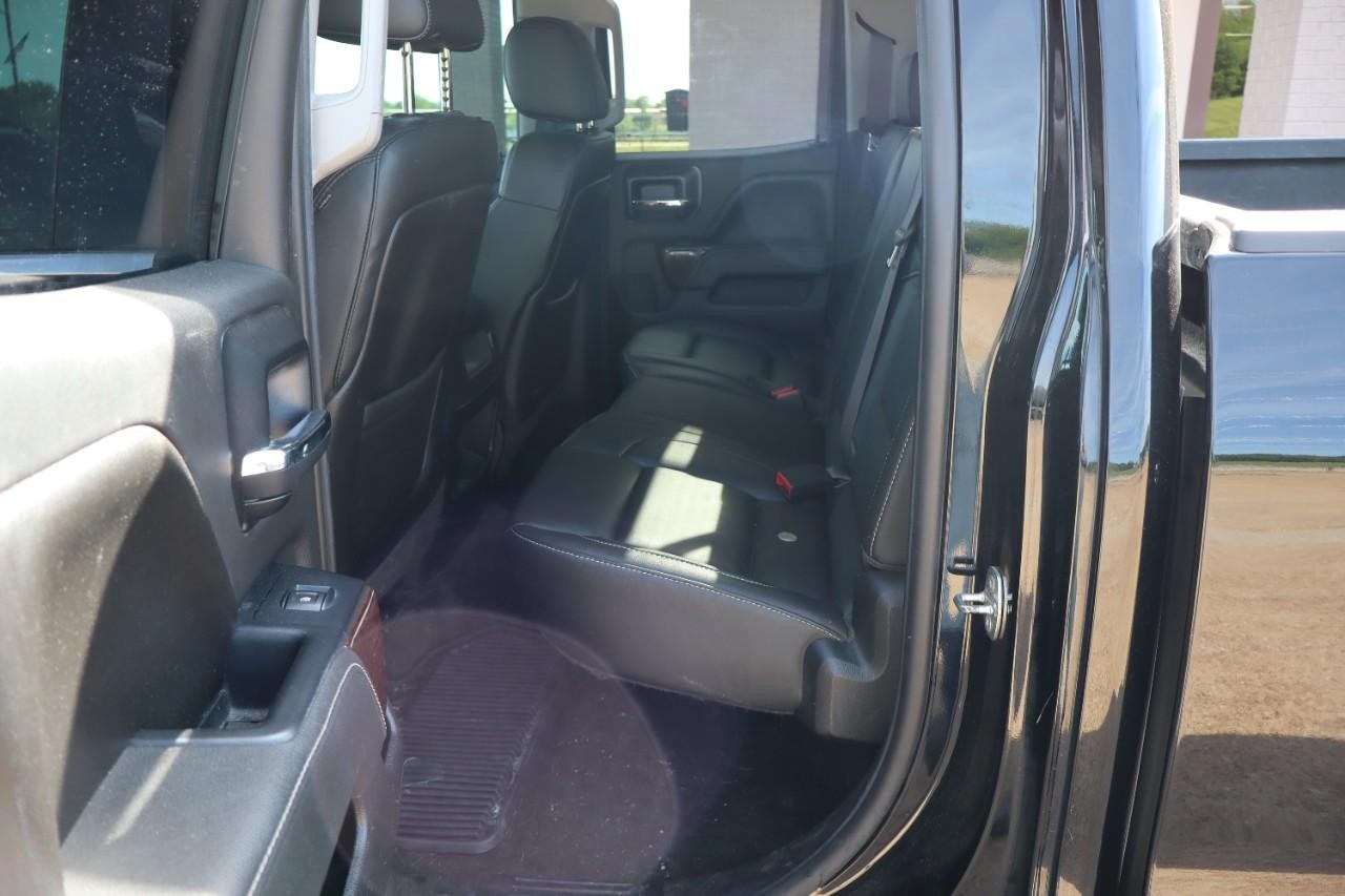 GMC Sierra 1500 Vehicle Full-screen Gallery Image 12