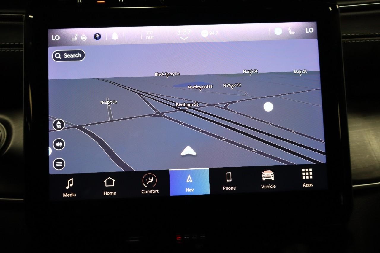 Jeep Grand Cherokee L Vehicle Full-screen Gallery Image 21