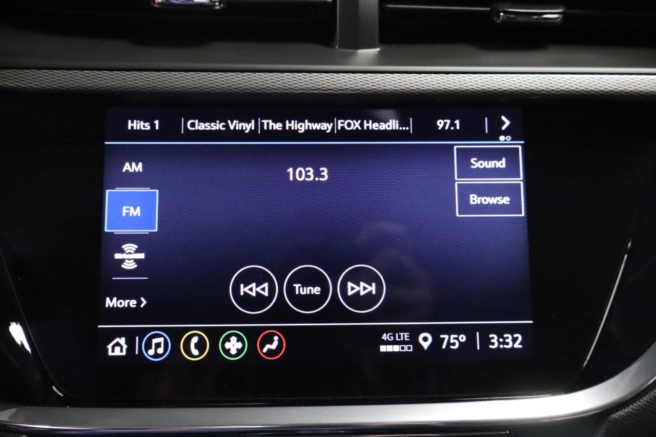 Buick Encore GX Vehicle Full-screen Gallery Image 15