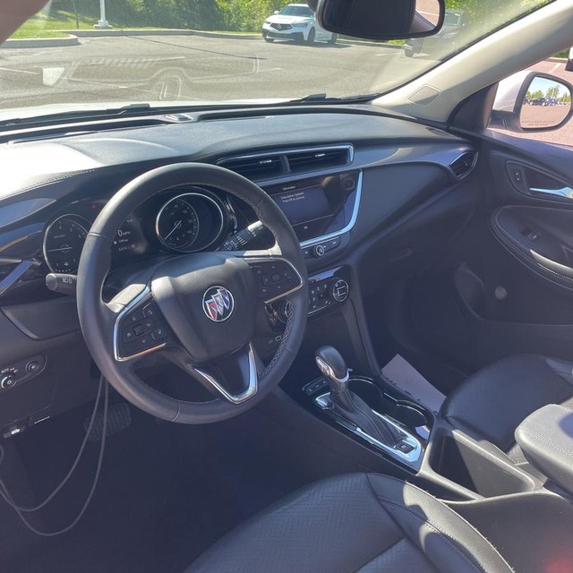 Buick Encore GX Vehicle Full-screen Gallery Image 15