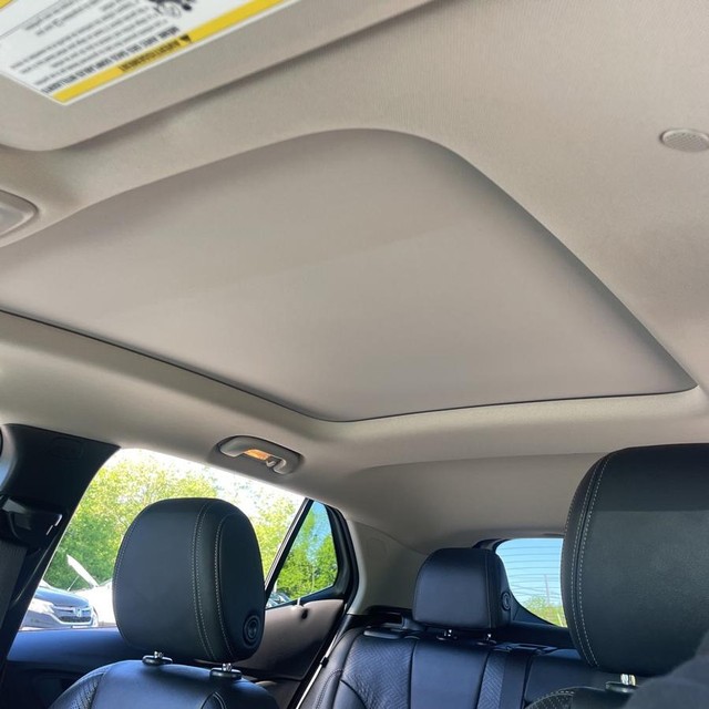 Buick Encore GX Vehicle Full-screen Gallery Image 19