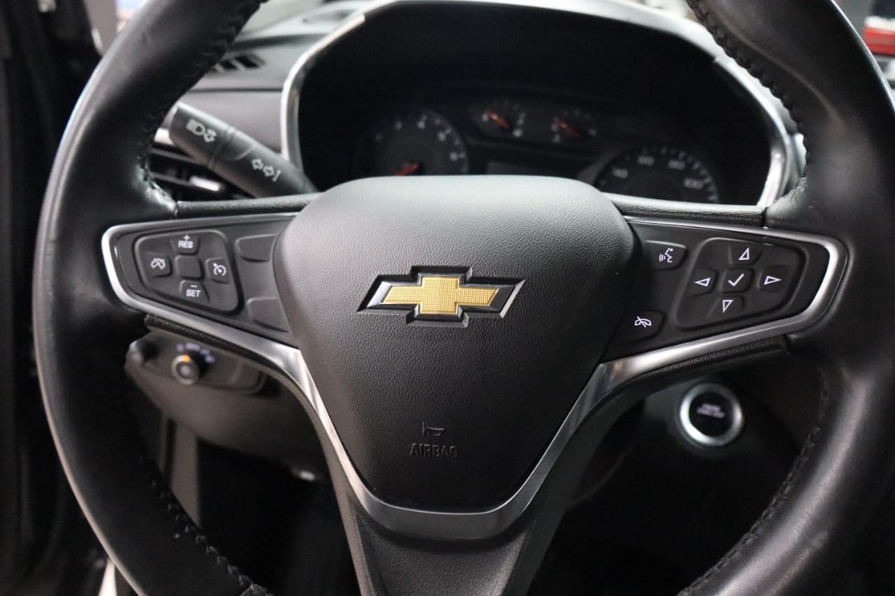 Chevrolet Equinox Vehicle Full-screen Gallery Image 13