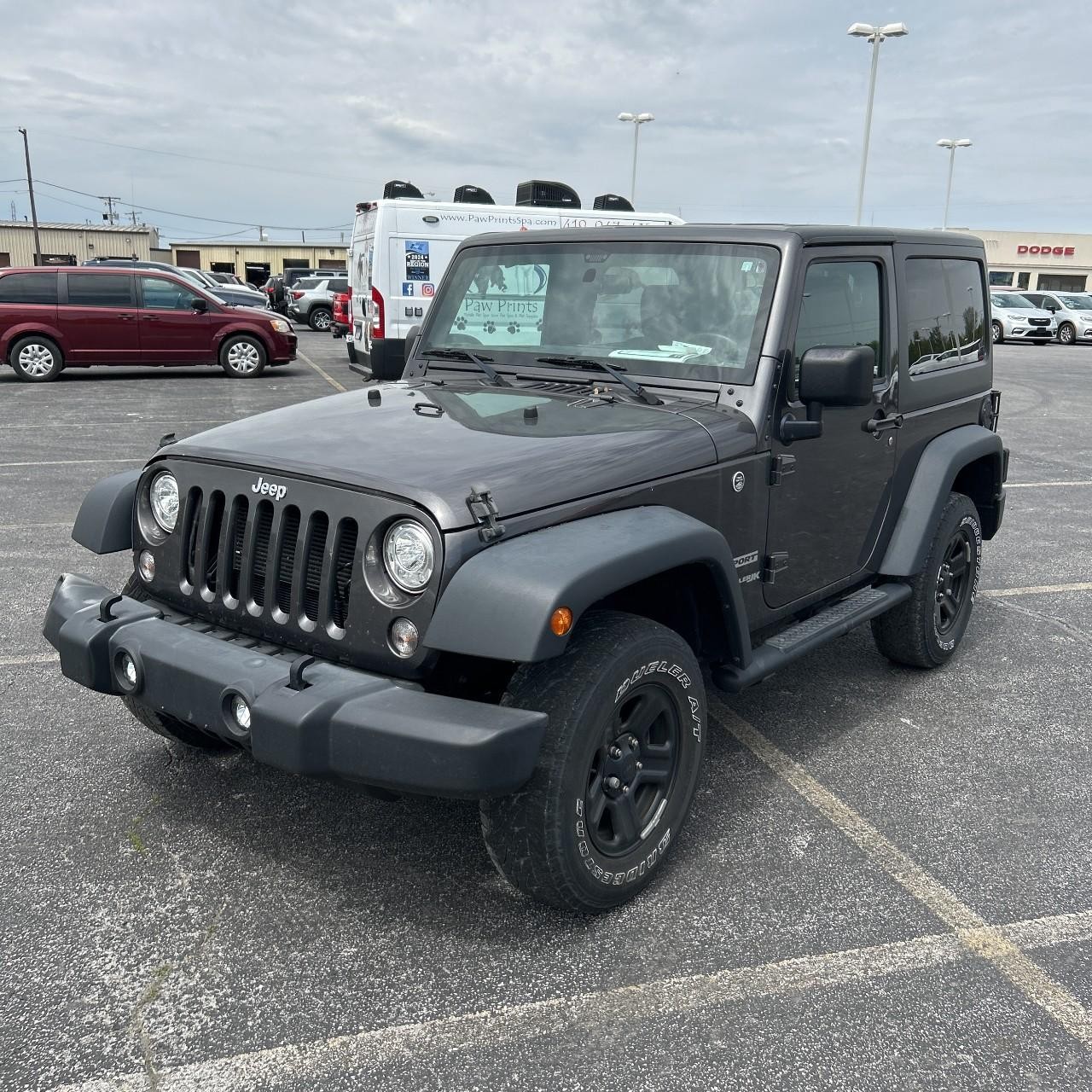 Jeep Wrangler JK Vehicle Full-screen Gallery Image 2