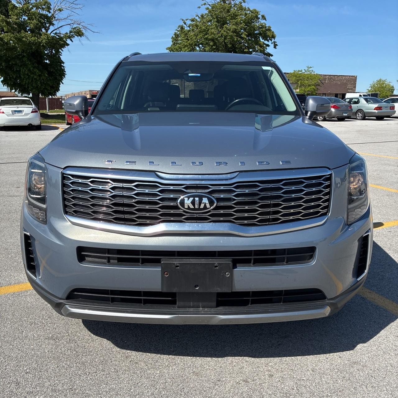 Kia Telluride Vehicle Full-screen Gallery Image 9