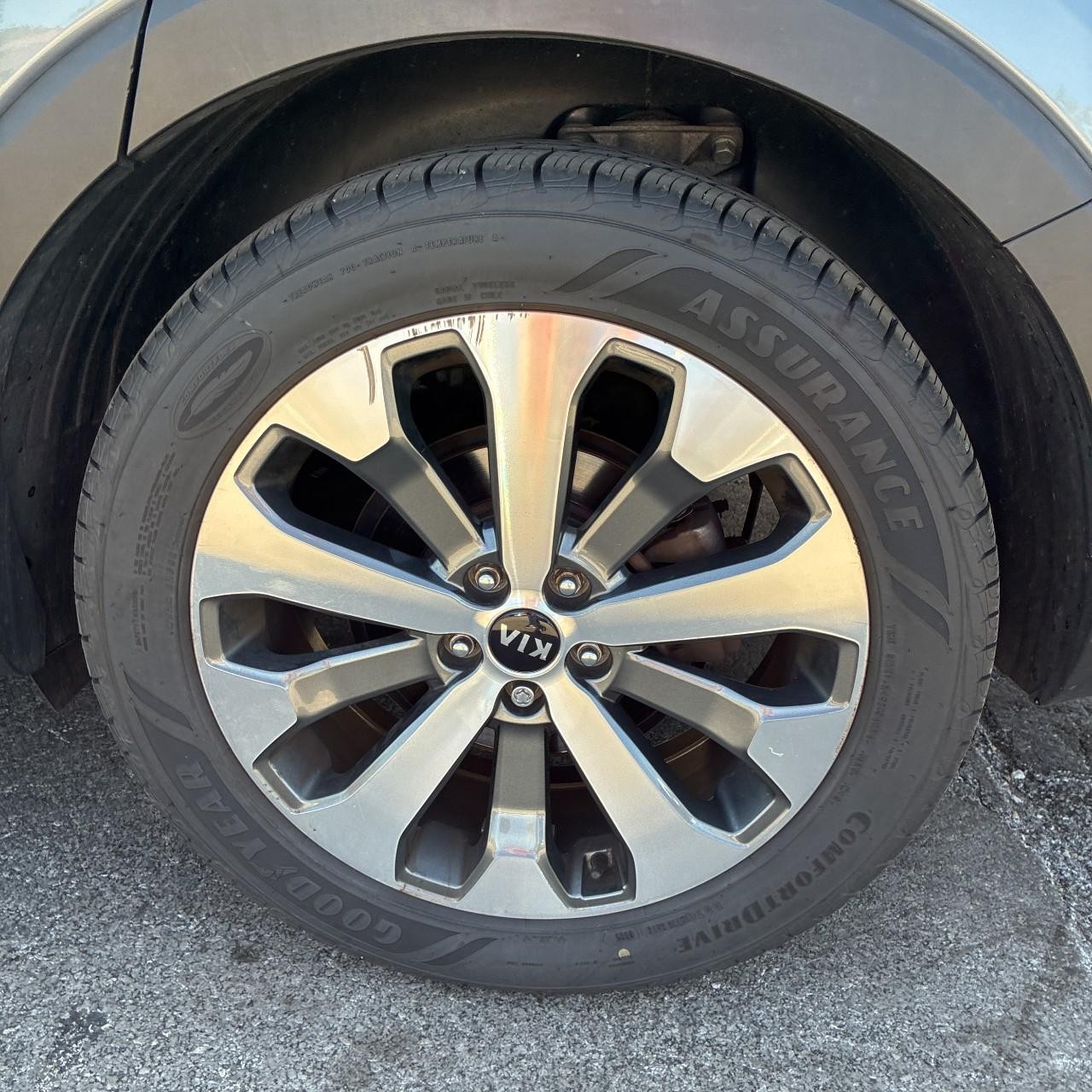 Kia Telluride Vehicle Full-screen Gallery Image 10