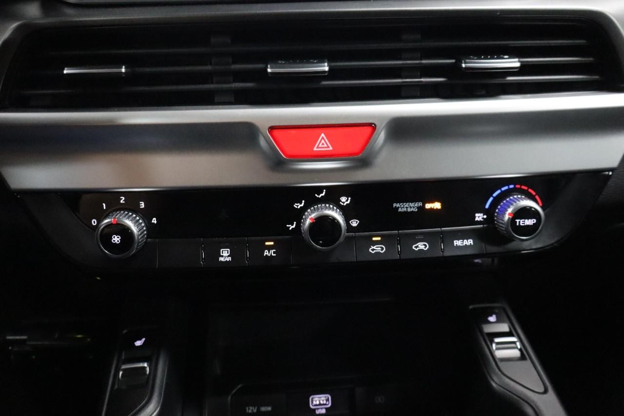 Kia Telluride Vehicle Full-screen Gallery Image 21