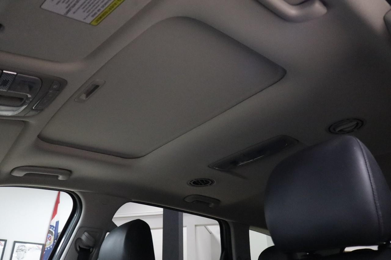 Kia Telluride Vehicle Full-screen Gallery Image 25