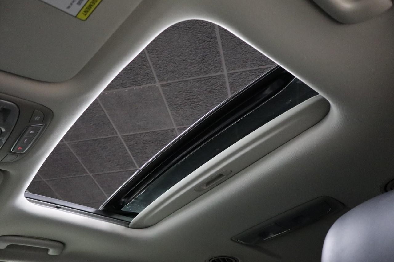 Kia Telluride Vehicle Full-screen Gallery Image 27