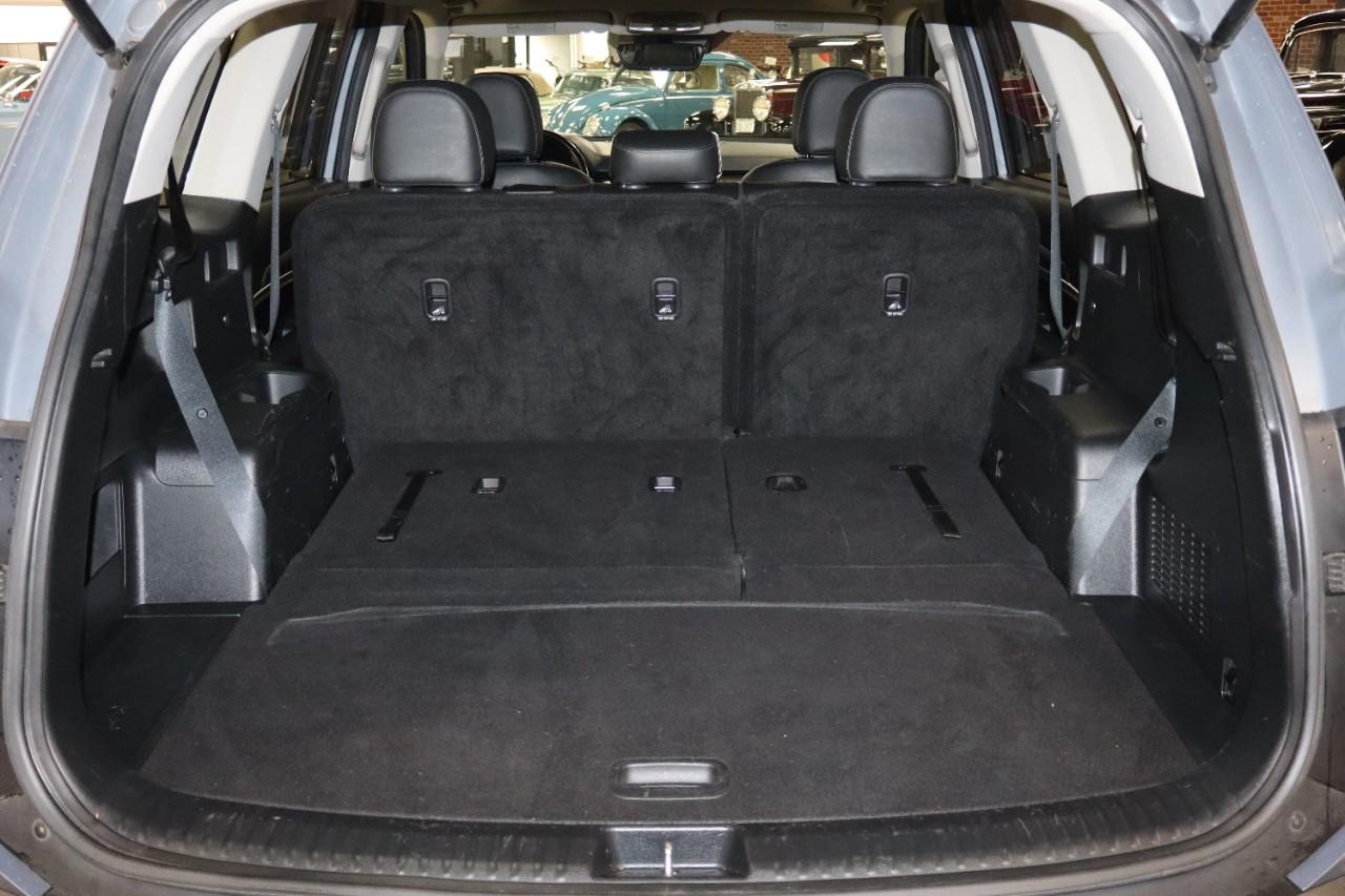Kia Telluride Vehicle Full-screen Gallery Image 33