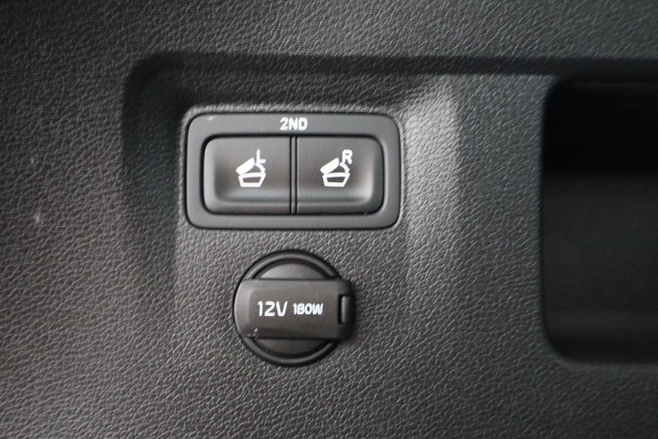 Kia Telluride Vehicle Full-screen Gallery Image 34