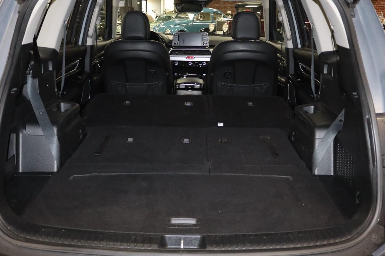 Kia Telluride Vehicle Full-screen Gallery Image 35
