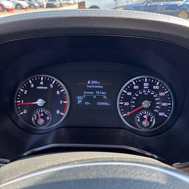 Kia Telluride Vehicle Full-screen Gallery Image 21