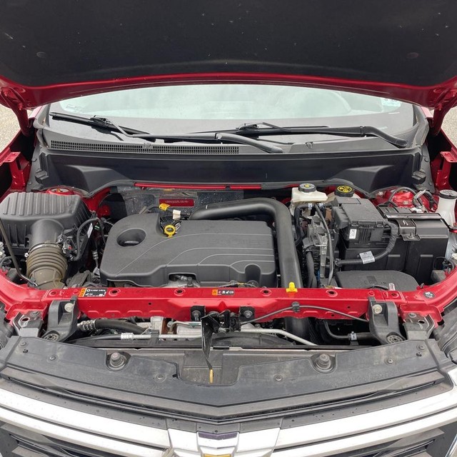 Chevrolet Equinox Vehicle Full-screen Gallery Image 18