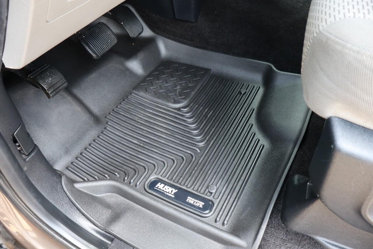 Ford F-150 Vehicle Full-screen Gallery Image 15