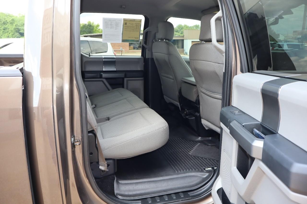 Ford F-150 Vehicle Full-screen Gallery Image 31