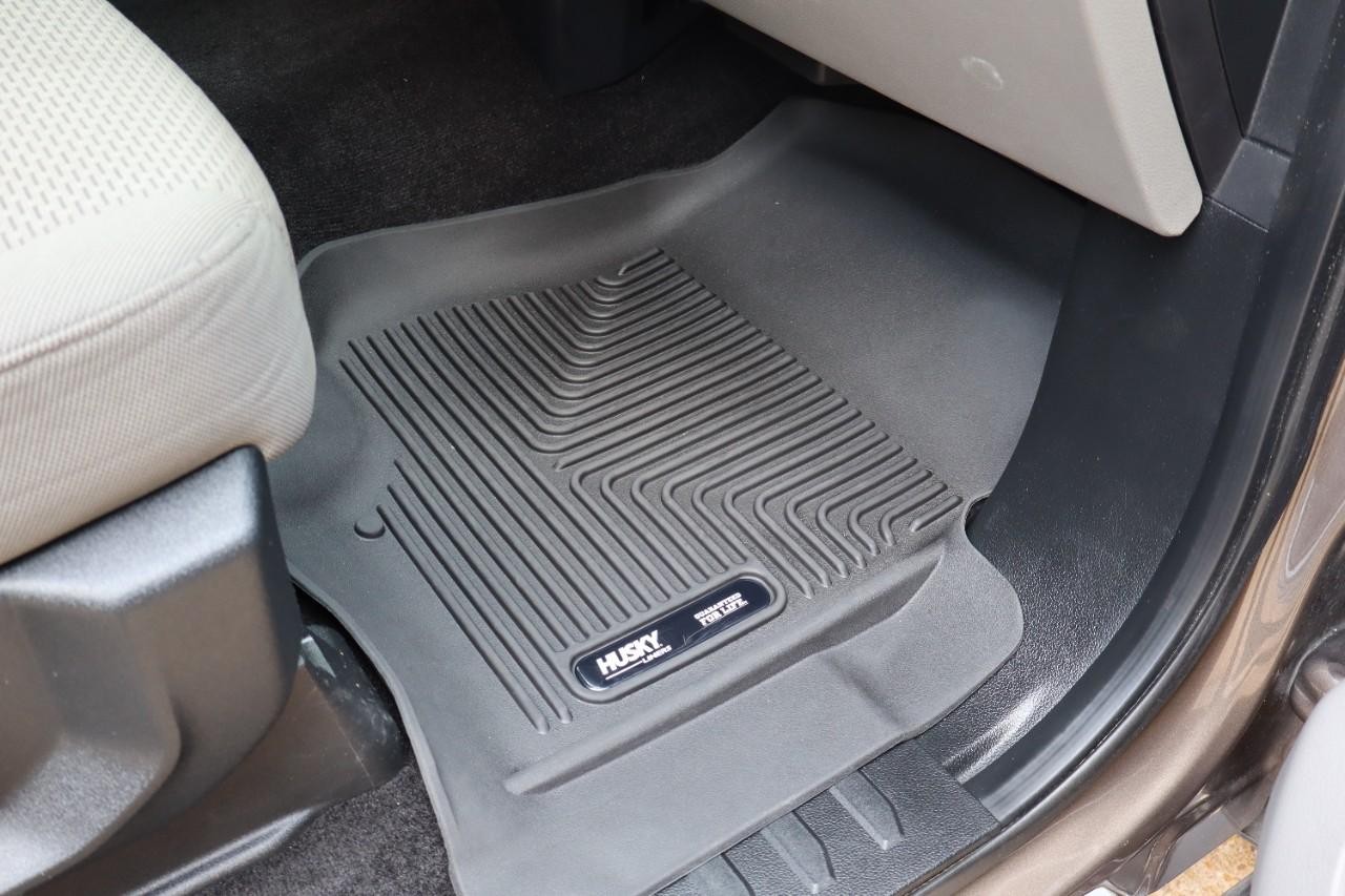 Ford F-150 Vehicle Full-screen Gallery Image 35