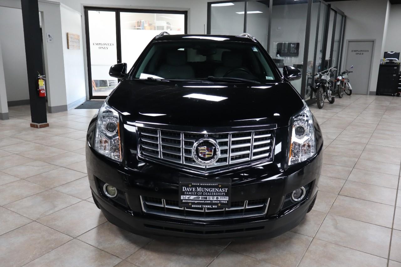 Cadillac SRX Vehicle Full-screen Gallery Image 8