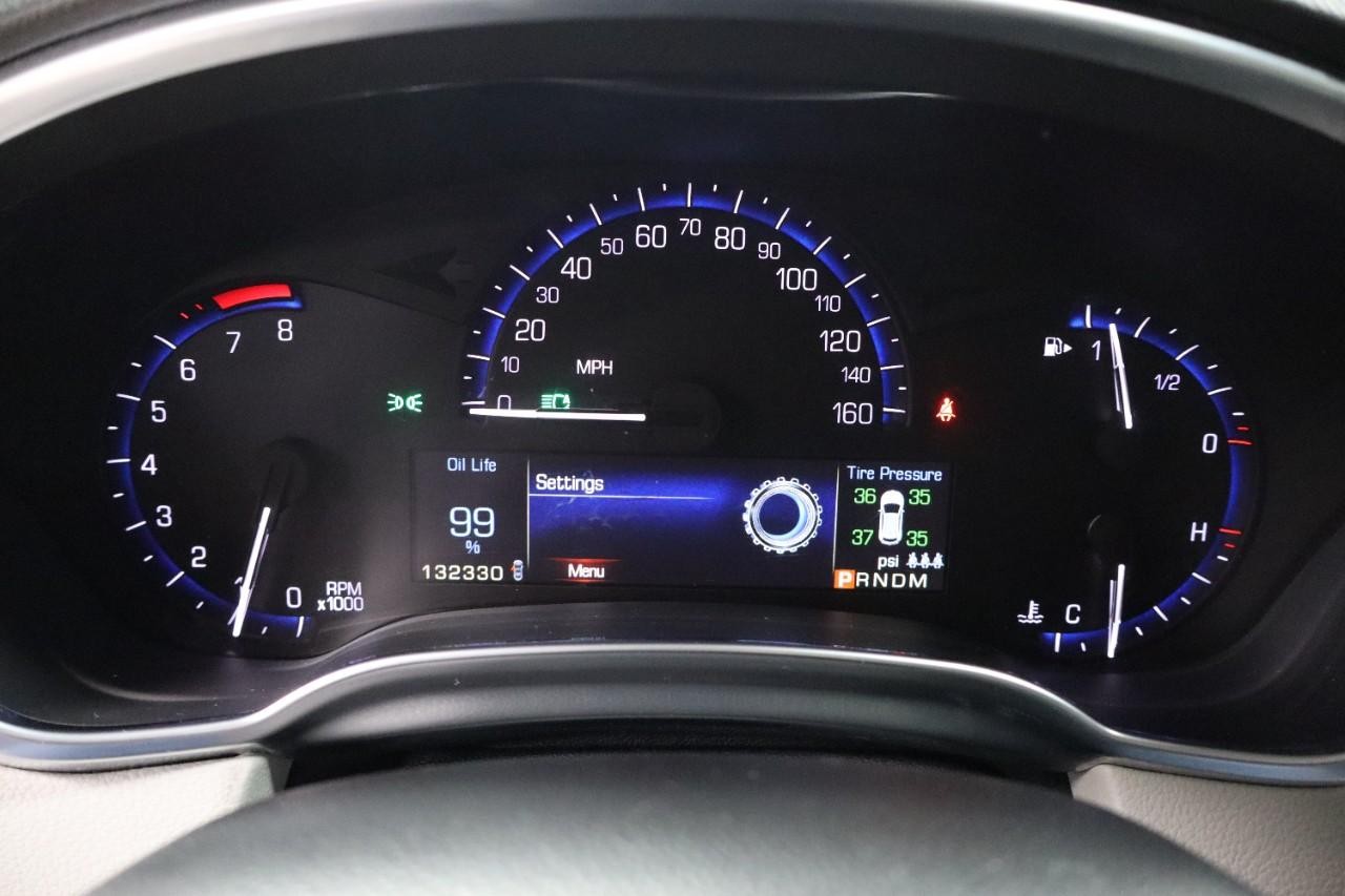 Cadillac SRX Vehicle Full-screen Gallery Image 14