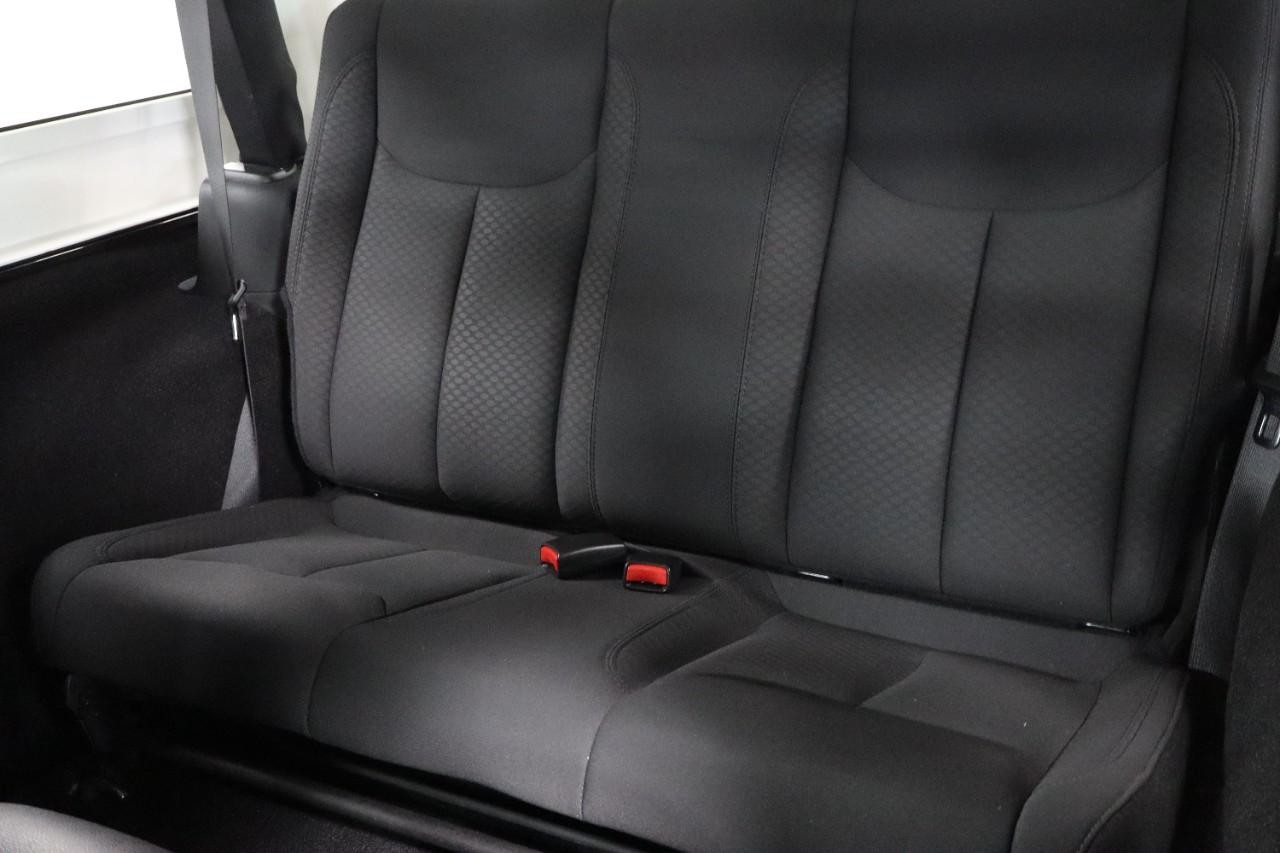 Jeep Wrangler JK Vehicle Full-screen Gallery Image 19