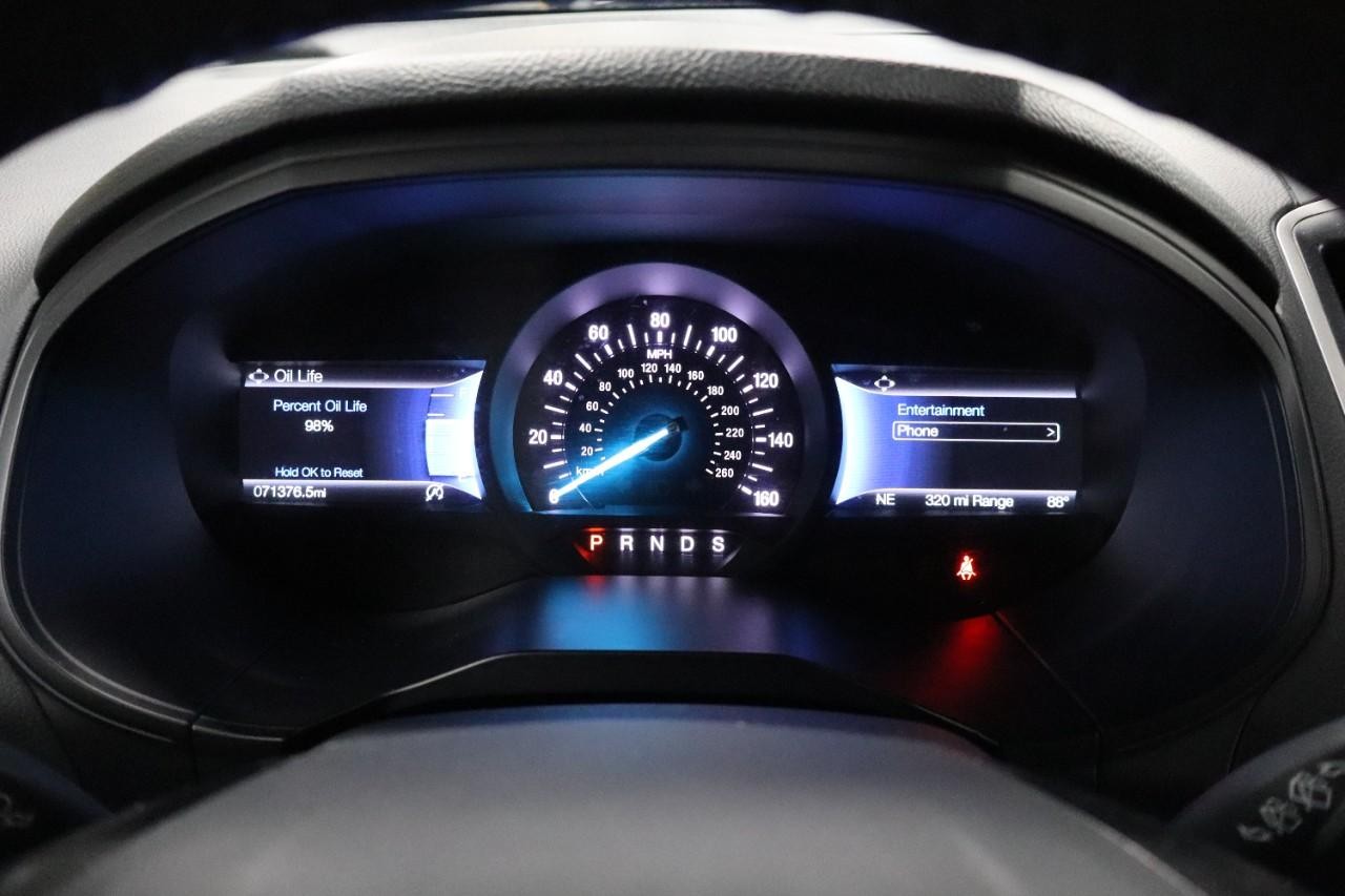 Ford Edge Vehicle Full-screen Gallery Image 14