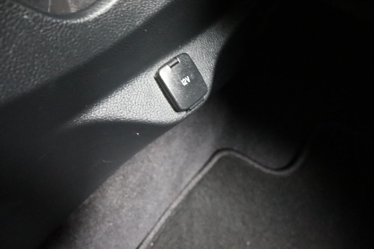 Ford Edge Vehicle Full-screen Gallery Image 26