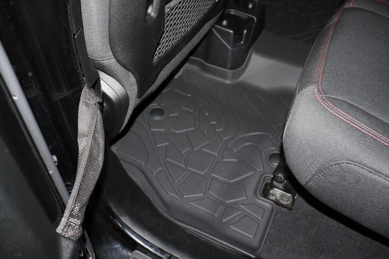 Jeep Wrangler Vehicle Full-screen Gallery Image 25