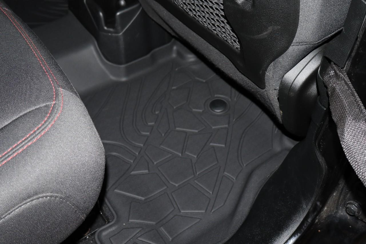 Jeep Wrangler Vehicle Full-screen Gallery Image 34