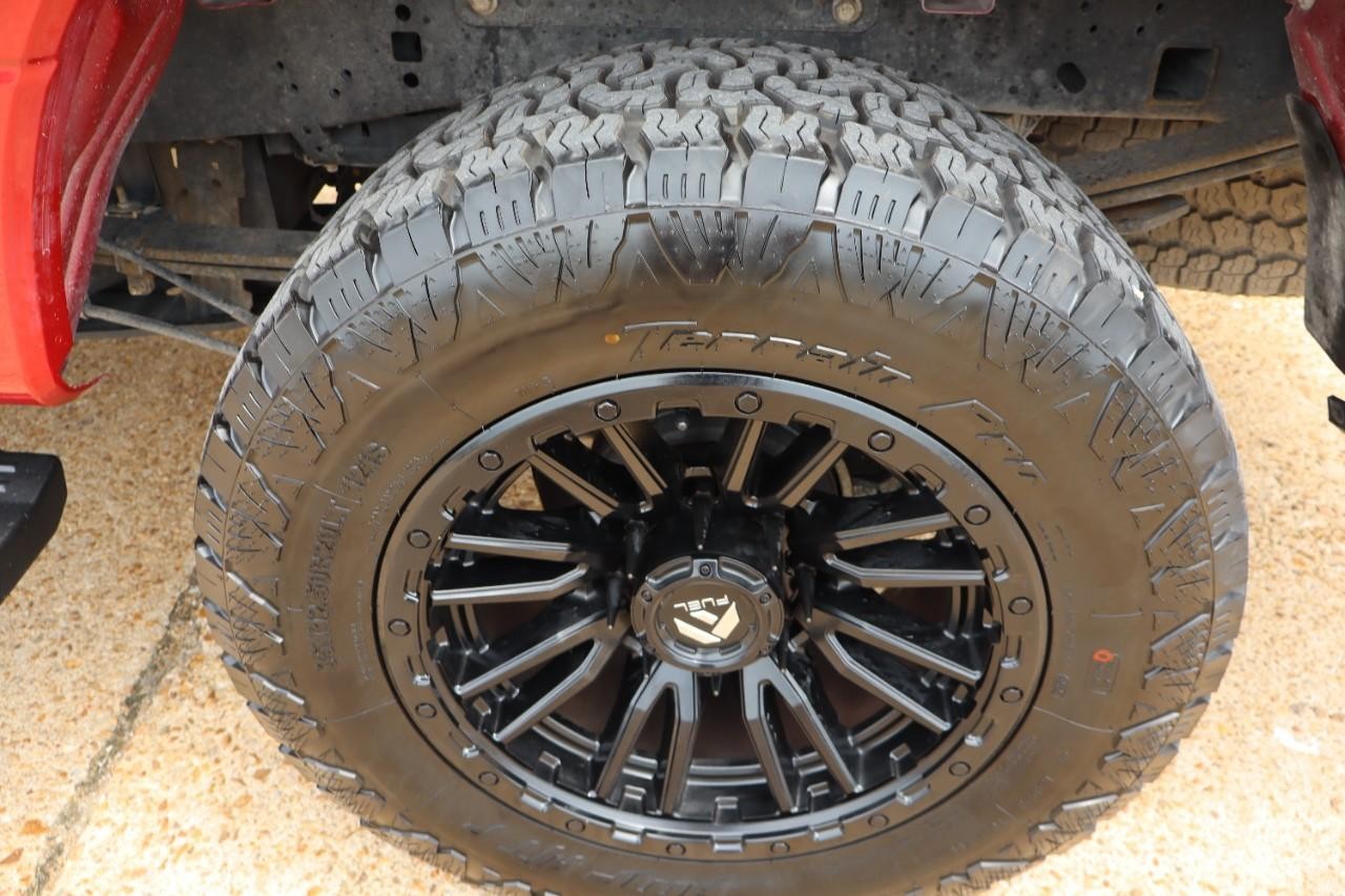 Ford Super Duty F-250 SRW Vehicle Full-screen Gallery Image 22