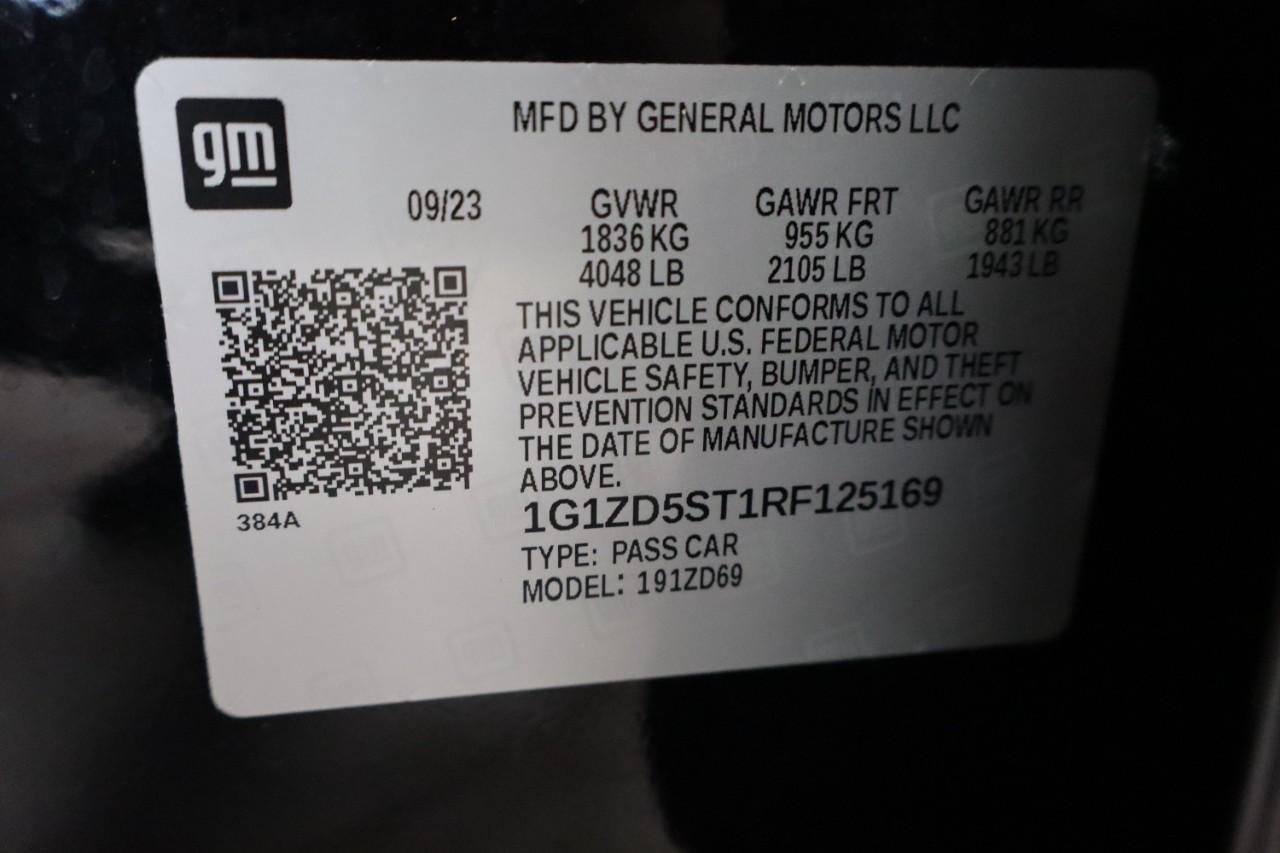 Chevrolet Malibu Vehicle Full-screen Gallery Image 23