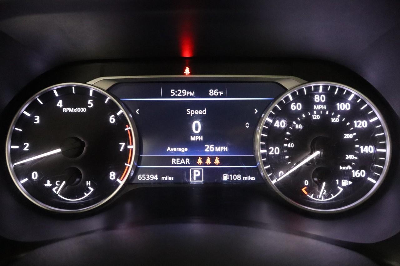 Nissan Sentra Vehicle Full-screen Gallery Image 12