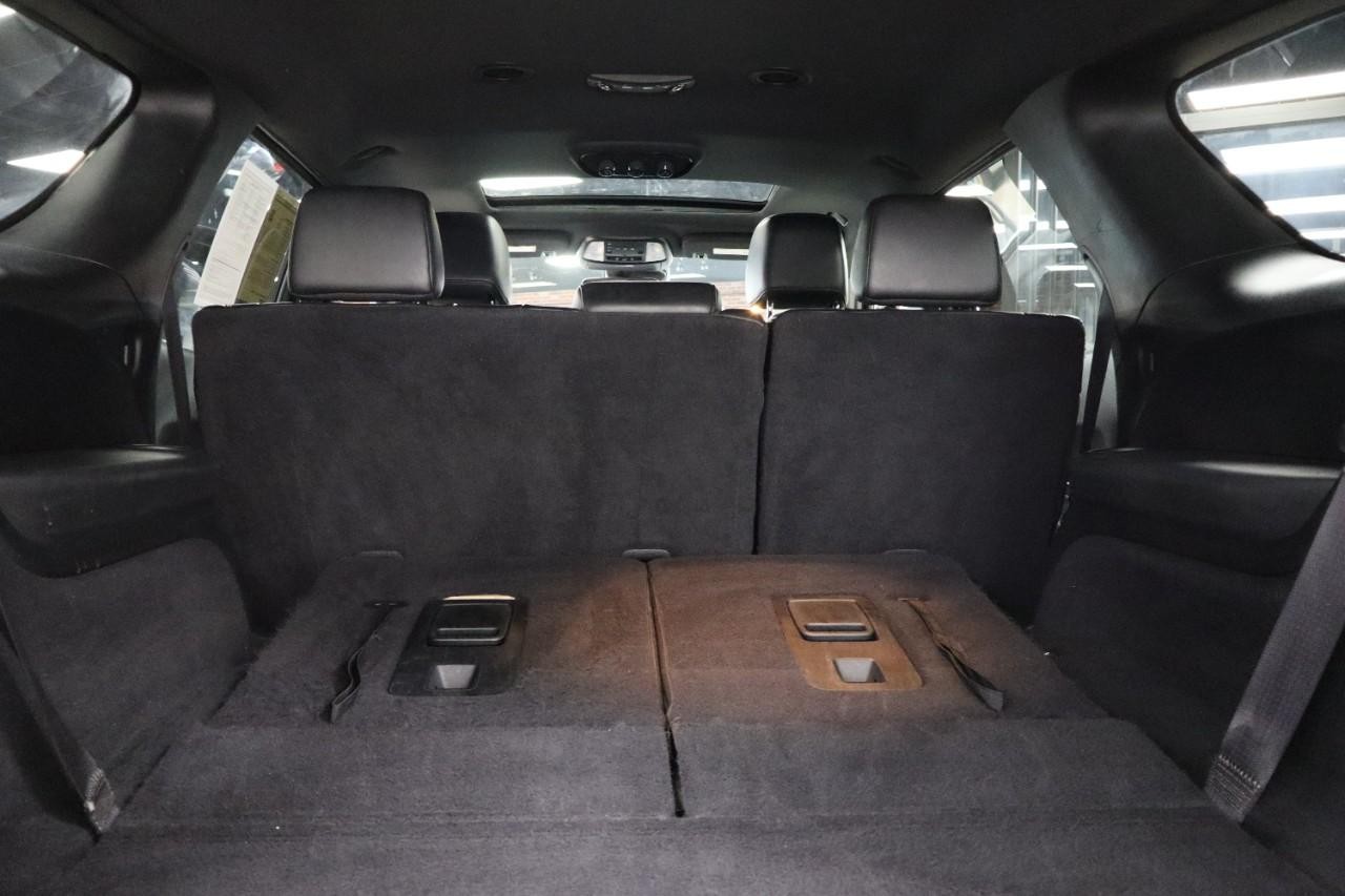 Dodge Durango Vehicle Full-screen Gallery Image 22