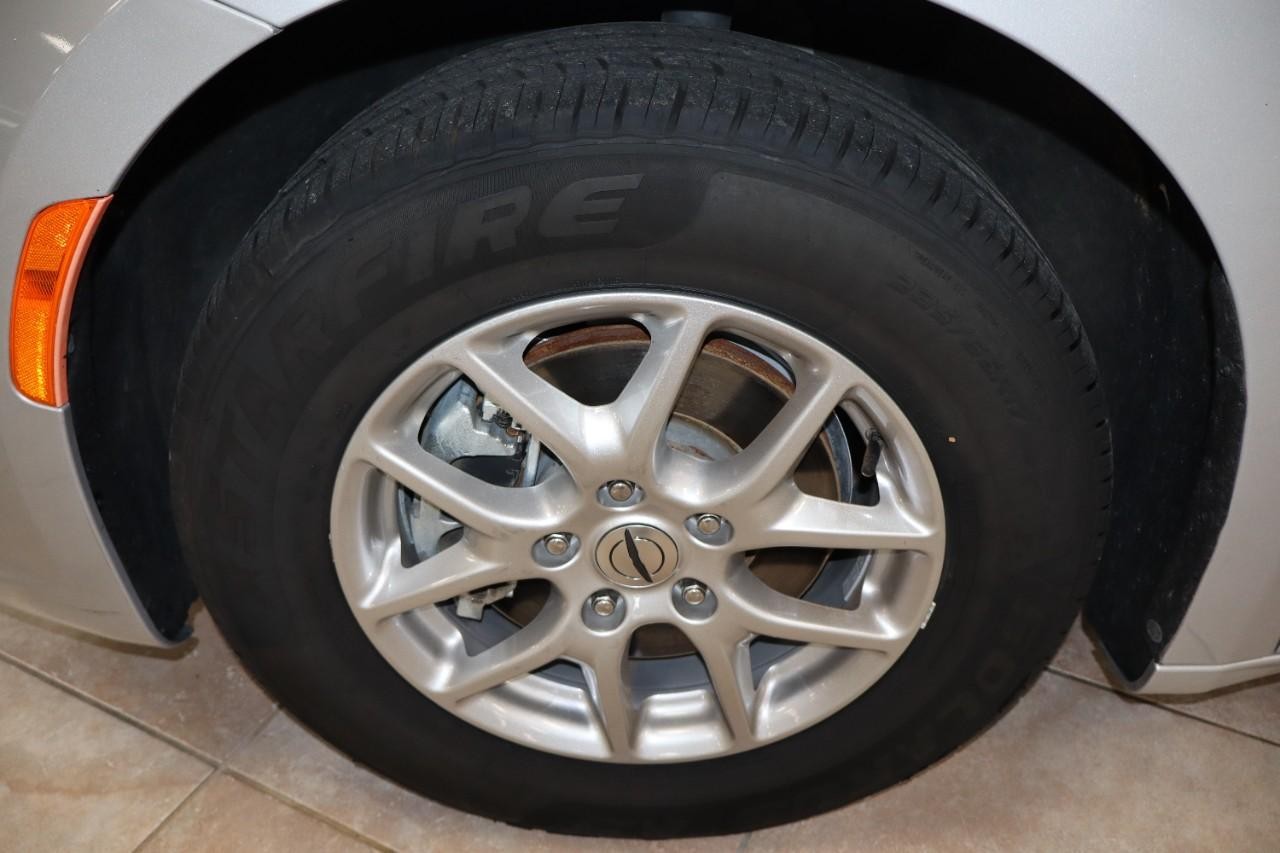 Chrysler Pacifica Vehicle Full-screen Gallery Image 29