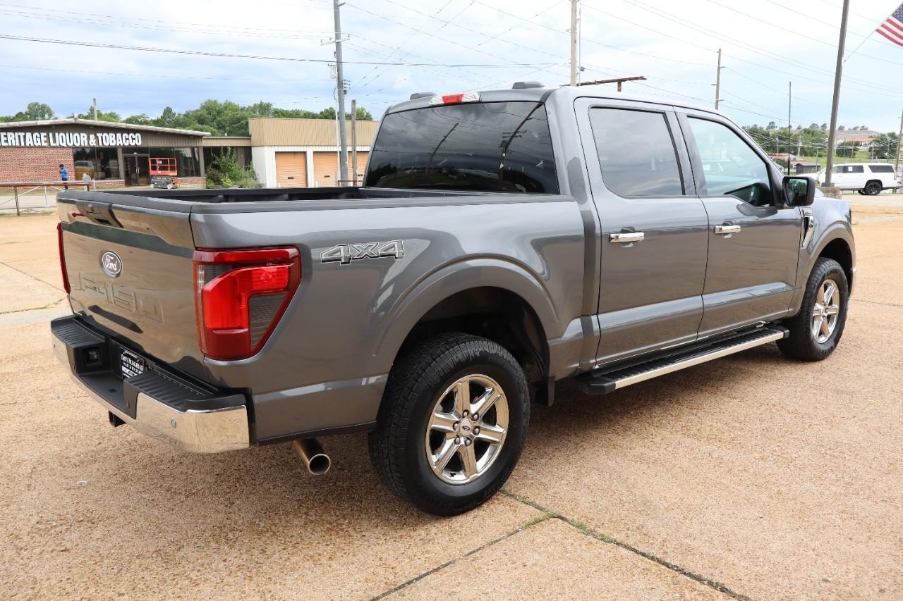 Ford F-150 Vehicle Full-screen Gallery Image 6