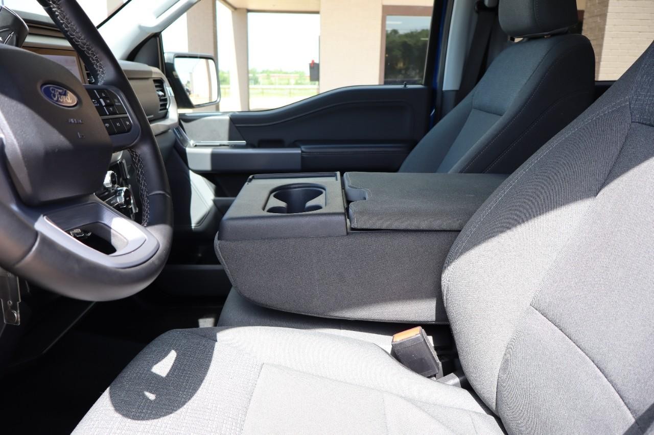 Ford F-150 Vehicle Full-screen Gallery Image 13