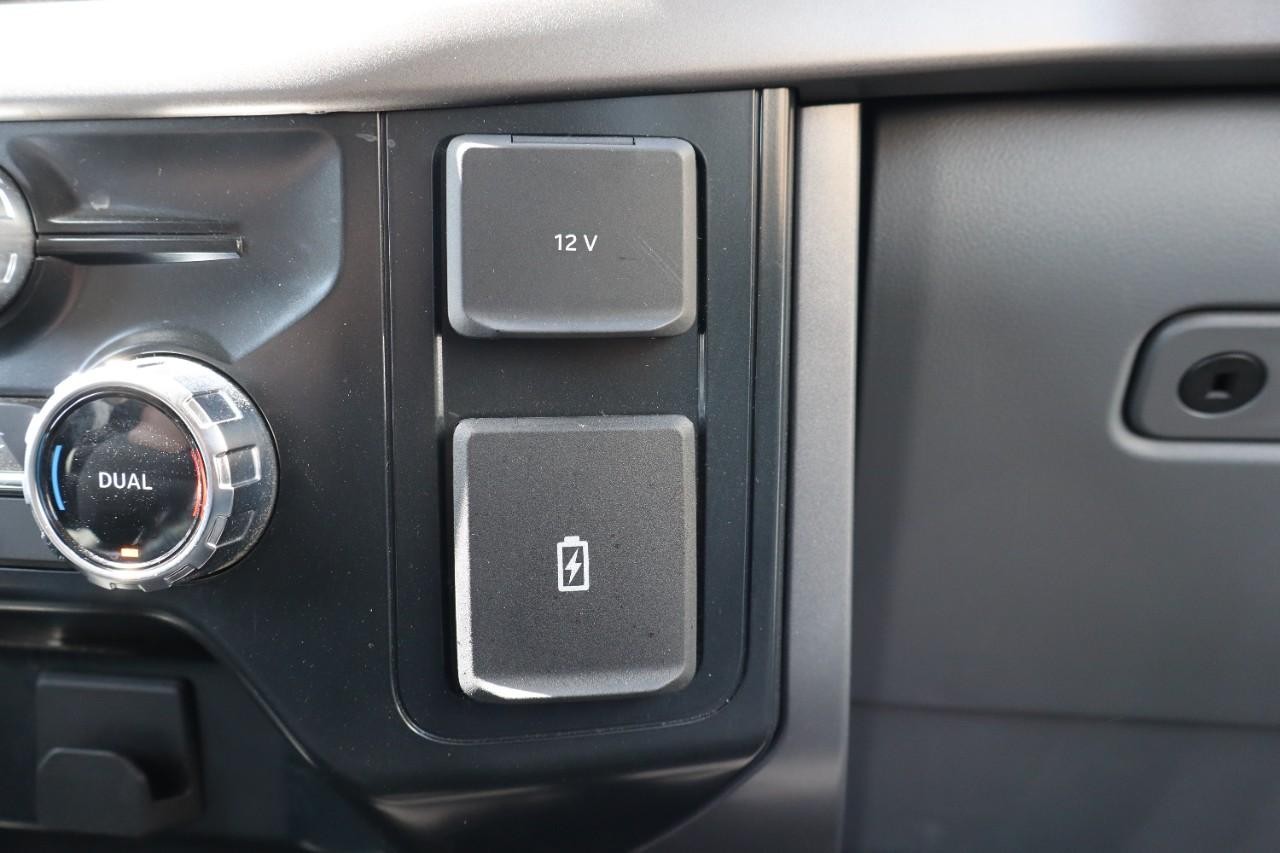 Ford F-150 Vehicle Full-screen Gallery Image 22